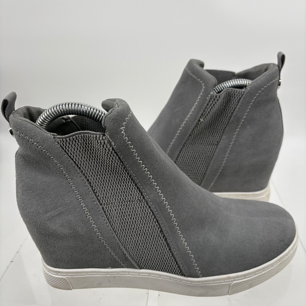 Steve‎ Madden Leo hidden wedge sneakers grey 7.5 Comfort pull-on